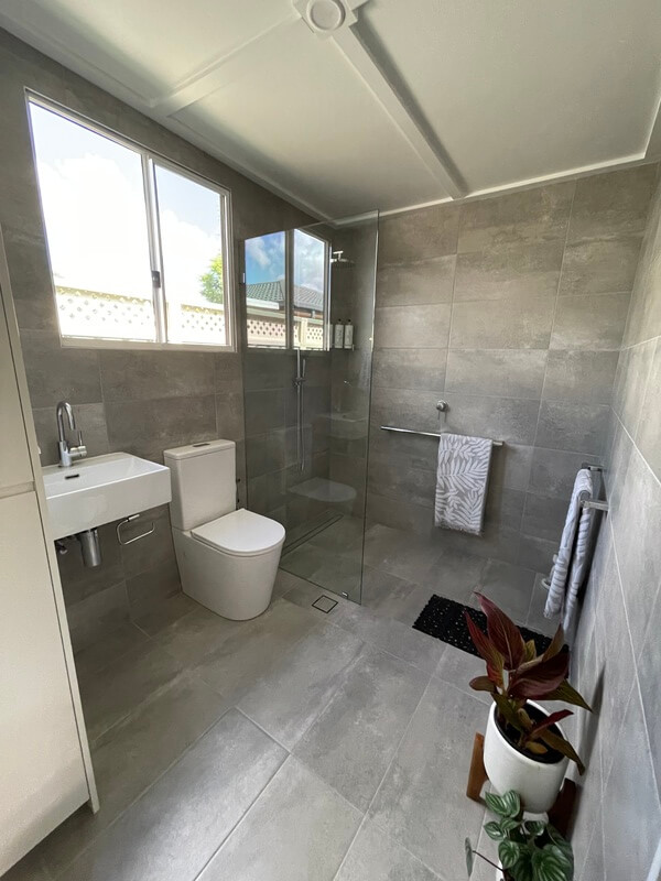 Luxury Bathroom Renovations Cranebrook Coolroom